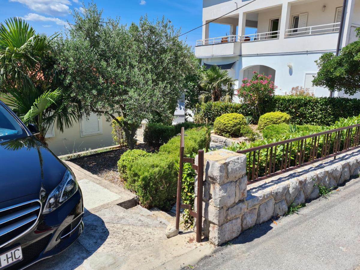 Selce Holiday Exterior foto