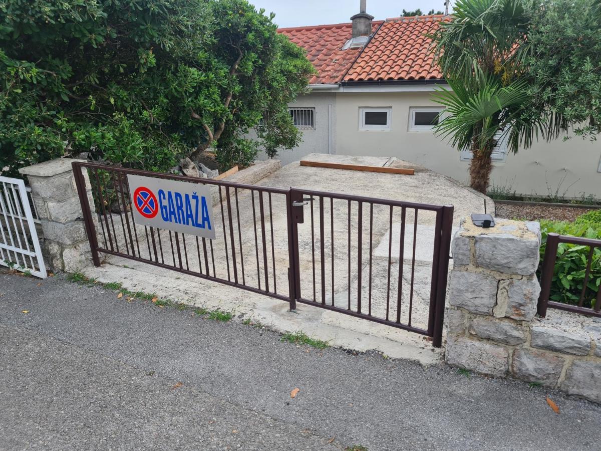 Selce Holiday Exterior foto